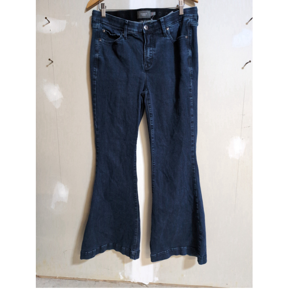 Torrid Feel The Fit Flair Jeans Women Sz 12R Dark Wash Career Office Casual